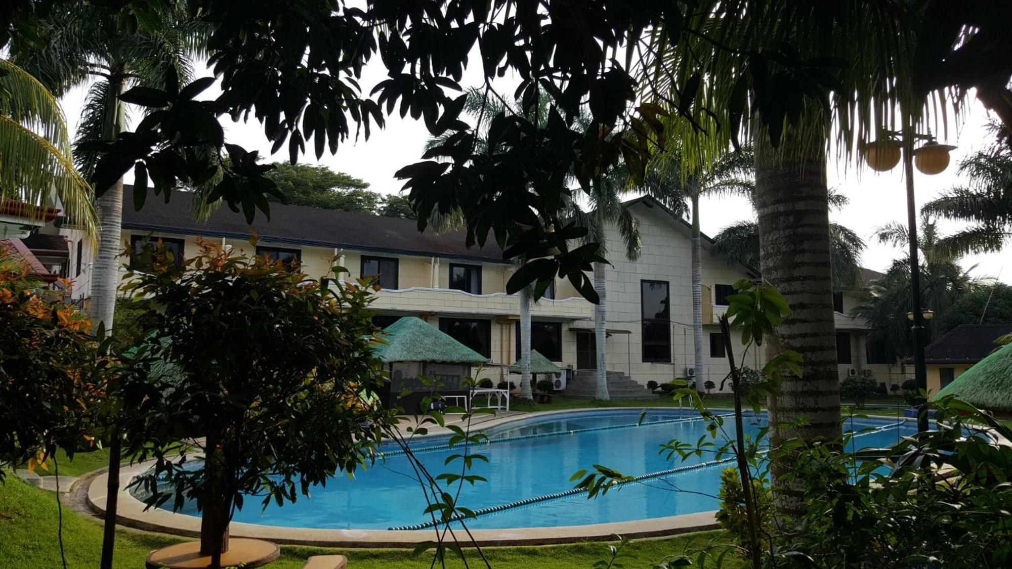 Phil Oasis Hotel & Resort Silang Eksteriør billede