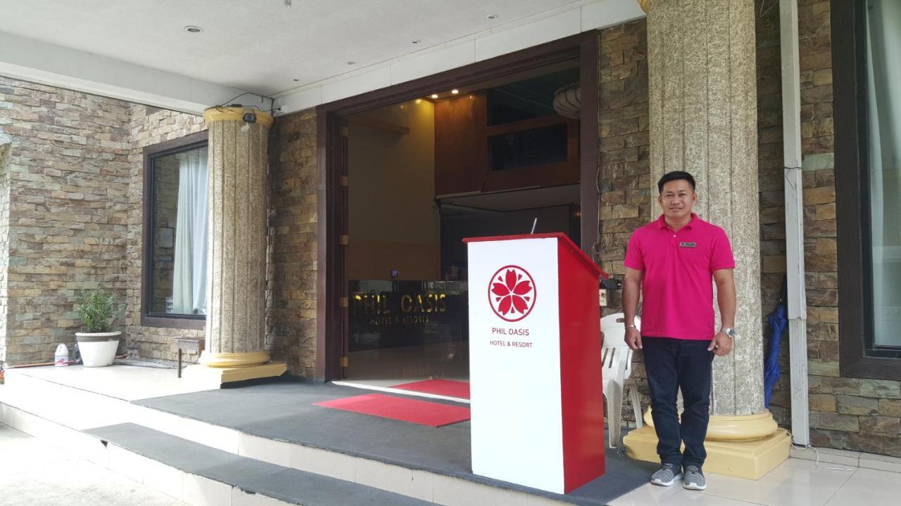 Phil Oasis Hotel & Resort Silang Eksteriør billede